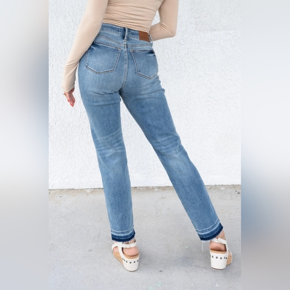 Judy Blue MR Rigid Magic Boyfriend Jeans Slim Straight Released Hem Various NEW - Picture 15 of 16